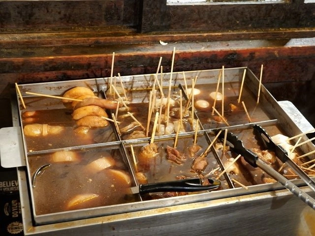 専門店の「静岡おでん（しぞーかおでん）」