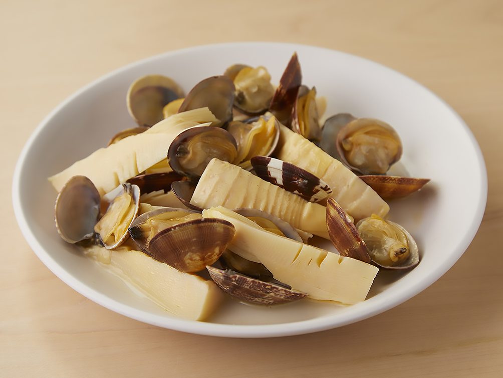 タケノコとアサリのバター炒め