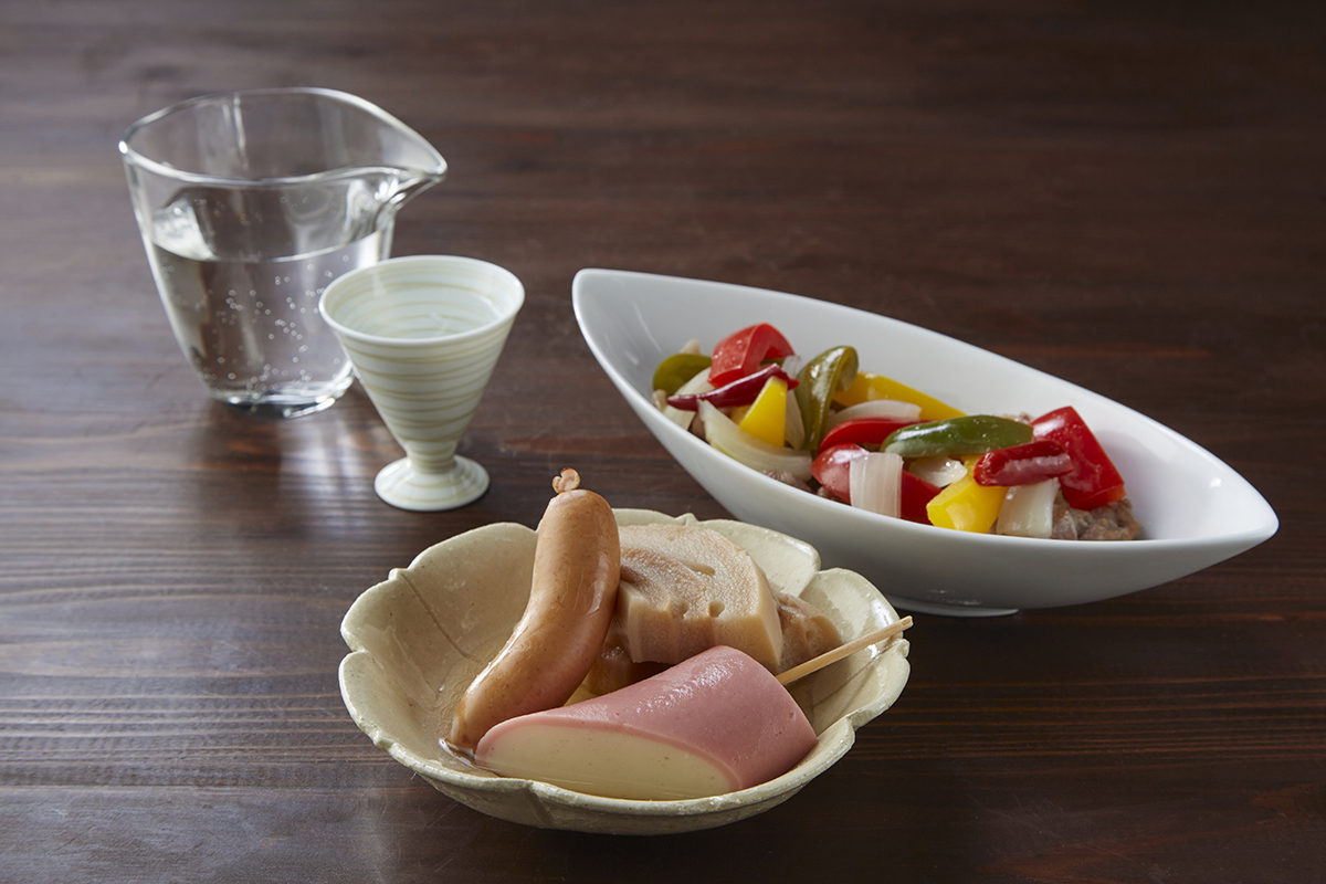 エスカベッシュ、おでん盛り、冷酒